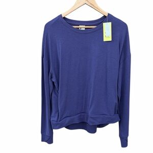 Target All in Motion Women's purple Sweatshirt size XL NEW